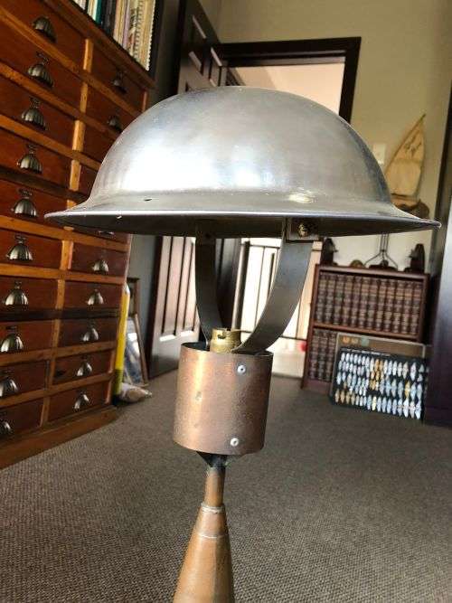 WW2 TIN HAT/MORTAR LAMP-TOTAL HEIGHT 72 CM-DIAMETER AT THE BASE 33CM-PERFECT WORKING CONDITION