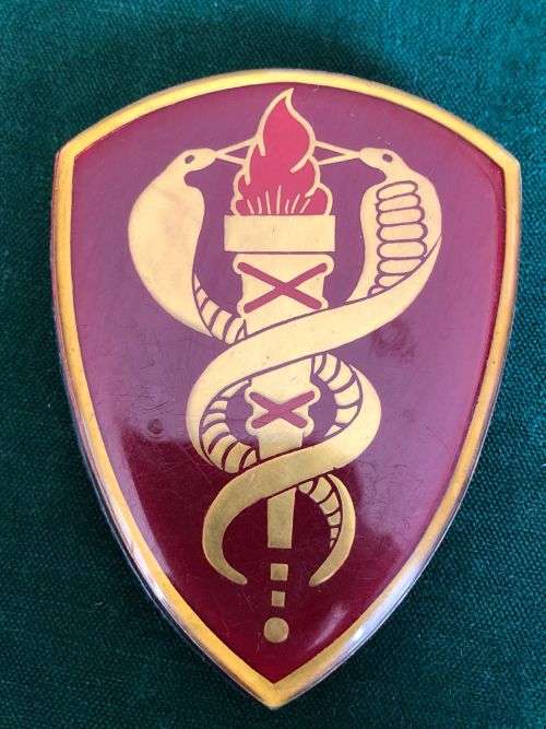 MEDICAL TRAINING CENTRE FLASH- 3 PINS