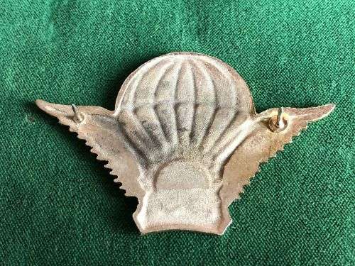 MALAWI STATIC LINE PARACHUTE WINGS BLUE AND WHITE ENAMEL CENTRE-CHROME WINGS- 2 PINS