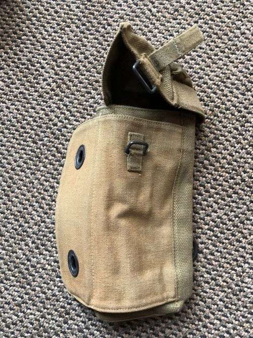 RHODESIA PATTERN 64 AMMO OR RADIO POUCH-MAKERS LABELLED AND DATED
