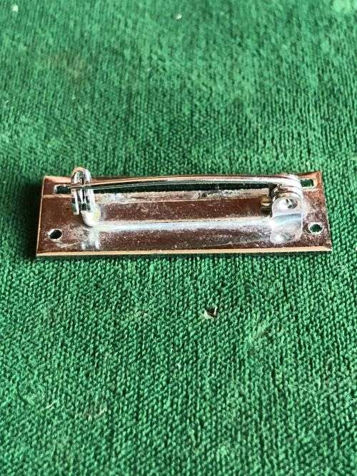 SINGLE MEDAL BARS-LENGTH 35 MM-WIDTH 15 MM-STICK PIN INTACT