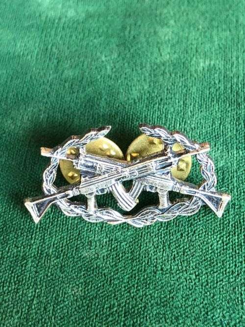 SWA SHARPSHOOTER-OXIDISED SILVER PROFICIENCY BREAST BADGE-APPROVED IN 1985- 2 PINS
