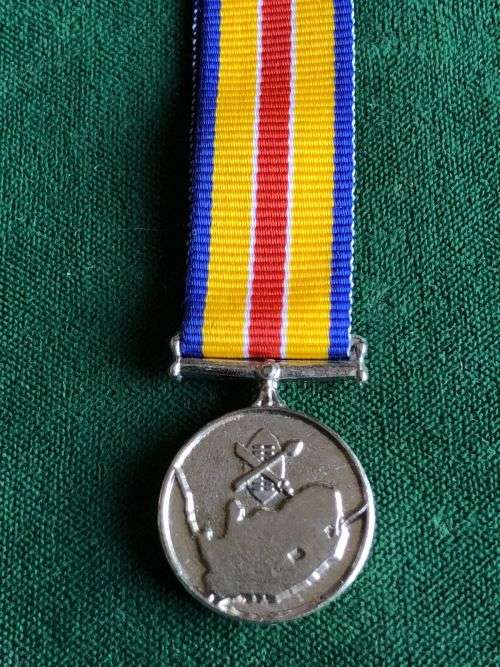 MINIATURE SOUTH AFRICA SERVICE MEDAL FORMER MK AND APLA MEMBERS