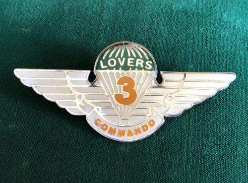 RHODESIAN LIGHT INFANTRY 3 LOVERS COMMANDO ASSOCIATION,LAPEL BADGE- 2 PINS-MEASURES 70 MM