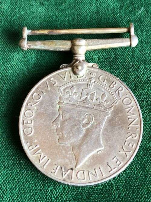FULL SIZE SOUTHERN RHODESIA WAR SERVICE MEDAL-UNNAMED AS ISSUED -ONLY 1700 EVER AWARDED-THIS VERY SC
