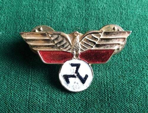 AWB BREAST BADGE- 2 PINS