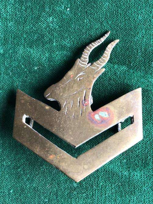 2ND SOUTH AFRICAN RIFLES BRASS RANK-WORN 1915-1918- 2 LUGS