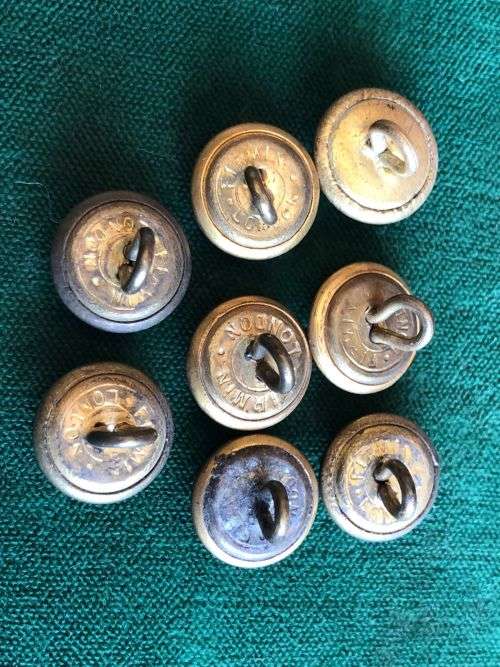 SAP BRASS TUNIC BUTTONS-WORN BY EUROPEANS PRE 1952- DIAMETER 8 MM-8 SOLD TOGETHER