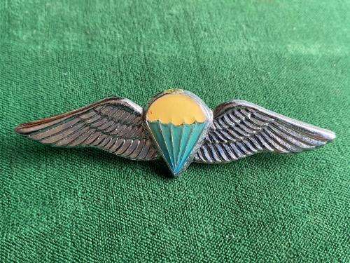 SA PARACHUTE DISPATCHER OR 50 JUMPS OR MORE-FULL SIZE,CHROMED AND LUCITE COVERED CENTRE WING- WORN F