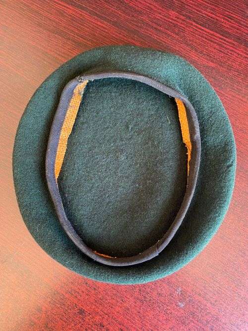 SA INFANTRY BERET IN GOOD CONDITION-INSIDE RING MEASURES 55 CM