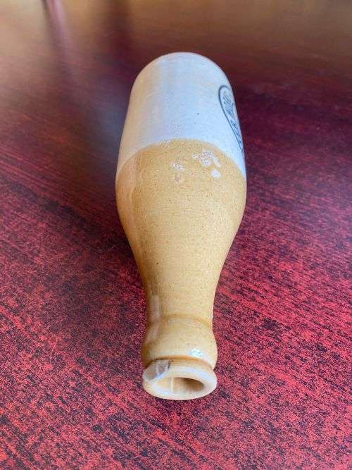 STANGER MINERAL WATER WORKS GINGER BEER BOTTLE