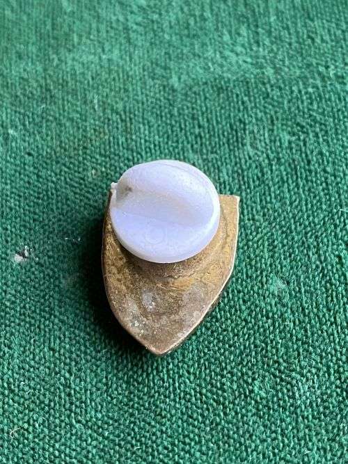 SADF EQUESTRIAN CENTRE TRACKER CLASS 3 IN GREEN-PIN BADGE-APPROVED 1982