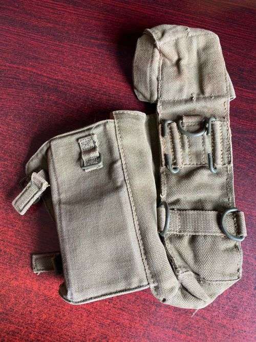 RHODESIA PATTERN 64 AMMO POUCH MARKINGS ON THE INSIDE