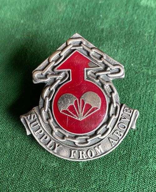 101 AIR SUPPLY UNIT CAP BADGE-APPROVED IN 1997-2X SCREW LUGS