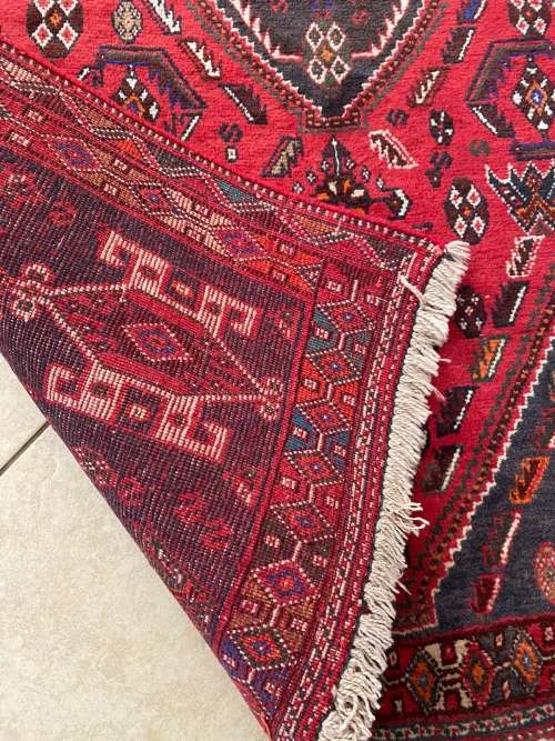 AUTHENTIC PERSIAN CARPET-SHIRAZ RED HAND KNOTTED-NEW- DIMENSIONS 180X120 CM