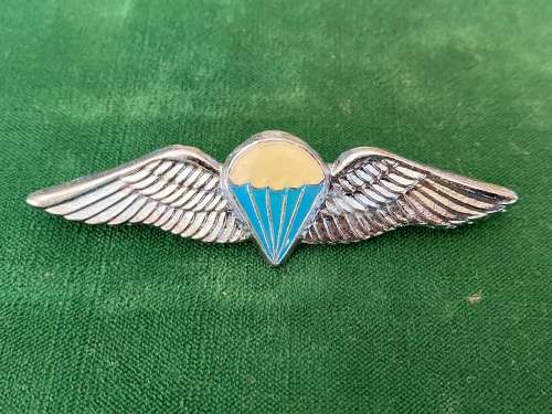 SA PARACHUTE DISPATCHER OR 50 JUMPS OR MORE,CHROMED AND LUCITE COVERED,ENAMELLED FULL SIZE WING-WORN