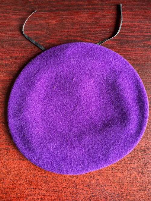 CHAPLAINS BERET-SIZE 57 DATED 1990-CONDITION NEW- UNUSED