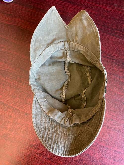 QUICO CAP-ORIGINAL PORTUGUESE ARMY ISSUE(NOT RECCE COPY) BATTLE USED-ORIGINAL PERIOD ITEM-INSIDE RIN