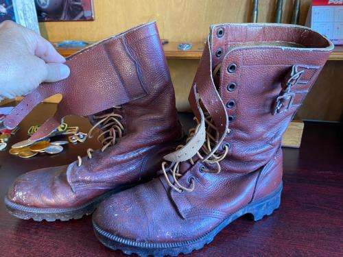 ORIGINAL RHODESIAN BUSH WAR PERIOD BOOTS- SIZE 8-USED BUT GOOD CONDITION
