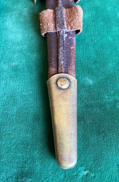 EARLY FAIRBAIRN SYKES FIGHTING KNIFE-RING GRIP PATTERN FROM WW2 PERIOD-ORIGINAL WITH MARKINGS-TOTAL