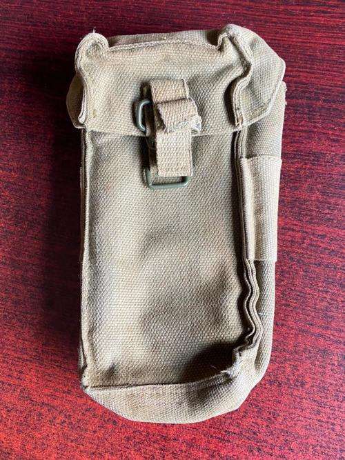 RHODESIA PATTERN 64 AMMO POUCH
