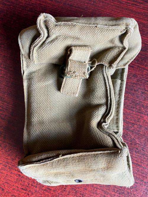 RHODESIA PATTERN 64 AMMO POUCH