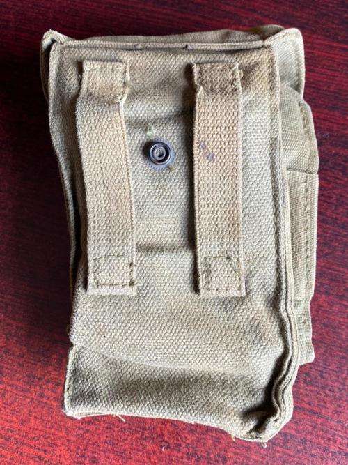 RHODESIA PATTERN 64 AMMO POUCH