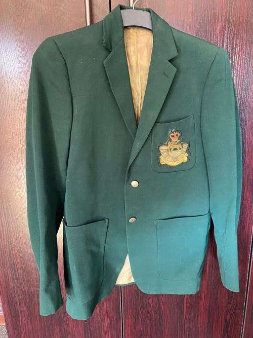 RHODESIAN LIGHT INFANTRY BLAZER-SIZE SMALL-MEASURES 50 CM ARMPIT TO ARMPIT-NO DAMAGE-NEEDS A DRY CLE