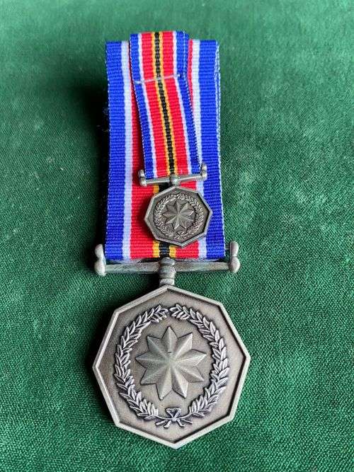 TSHUMELO IKATELAHO (CAMPAIGN MEDAL)FULL SIZE + MINIATURE-NUMBERED