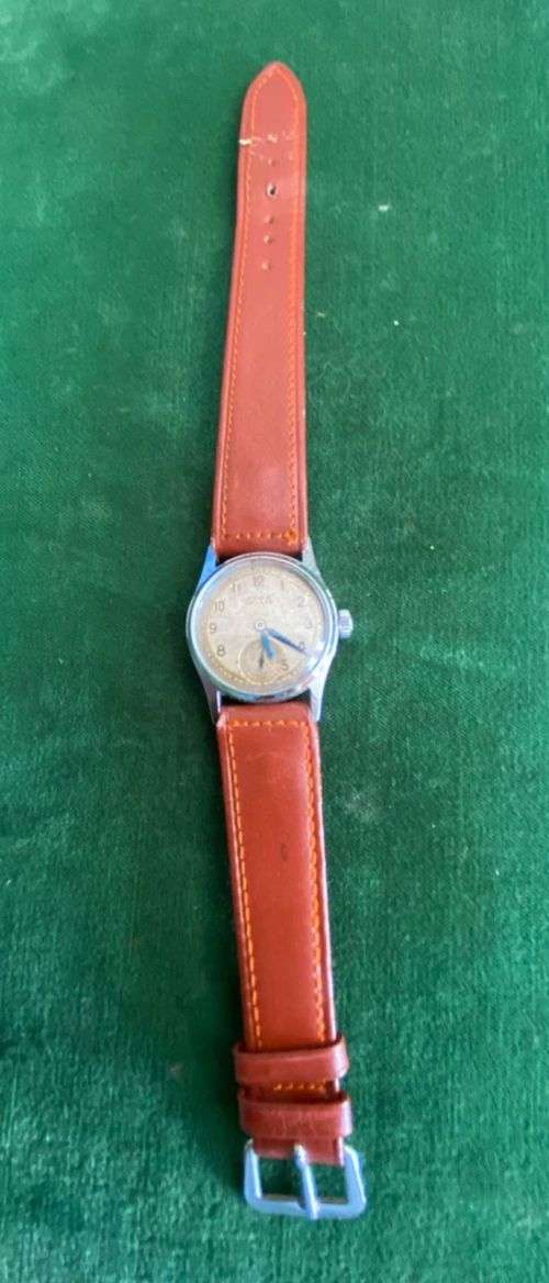 VINTAGE SWISS MADE CYMA DE LUXE WATCH-WORKING CONDITION-DIAMETER 25 MM