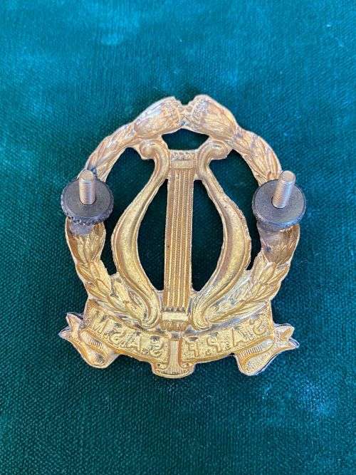 SA ARMY BAND BERET BADGE- 2X SCREW LUGS