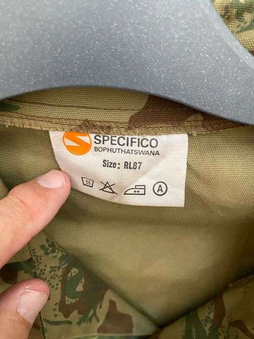 POLICE TASK FORCE 2ND PATTERN CAMO JACKET-USED CONDITION-NO TEARS OR HOLES,ZIPPER IS ALL GOOD,BUTTON