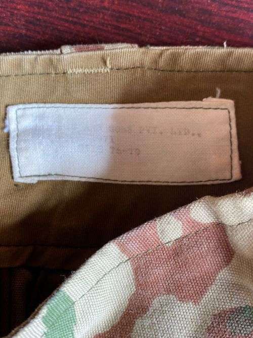 POLICE TASK FORCE 1ST PATTERN CAMO TROUSERS-MADE IN 1976-SIZE 32 PIPE LENGTH IS 76 CM-VERY GOOD CON