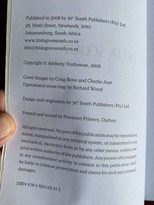 DELTA SCOUT-COURAGE OPERATORS-RHODESIAN BUSH WAR BY ANTHONY TRETHOWAN 270 PAGES-FIRST EDITION PUBLIS