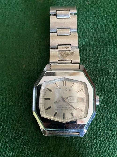 DICE 17 MENS WATCH-AS IS