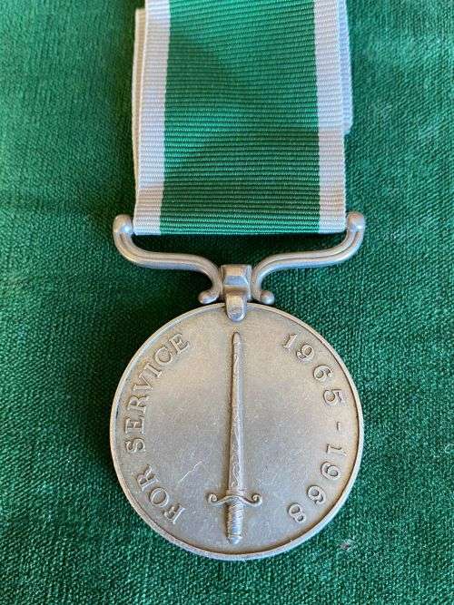 RHODESIAN FULL SIZE PRISON SERVICE MEDAL NAMED TO 5265 WDR OFFICE