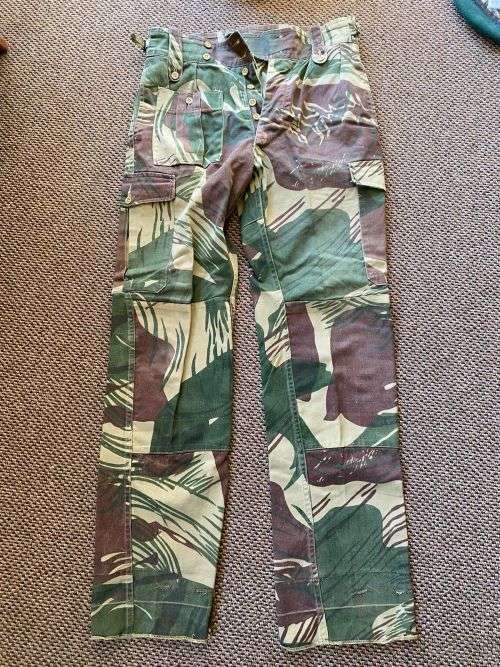 RHODESIAN CAMO TROUSERS-SIZE 34-IN VERY GOOD CONDITION,WITHOUT ANY DAMAGE -PIPE LENGTH 83 CM