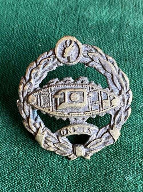 SA TANK CORPS CAP BADGE-BRASS WORN 1941-43- 2 LUGS