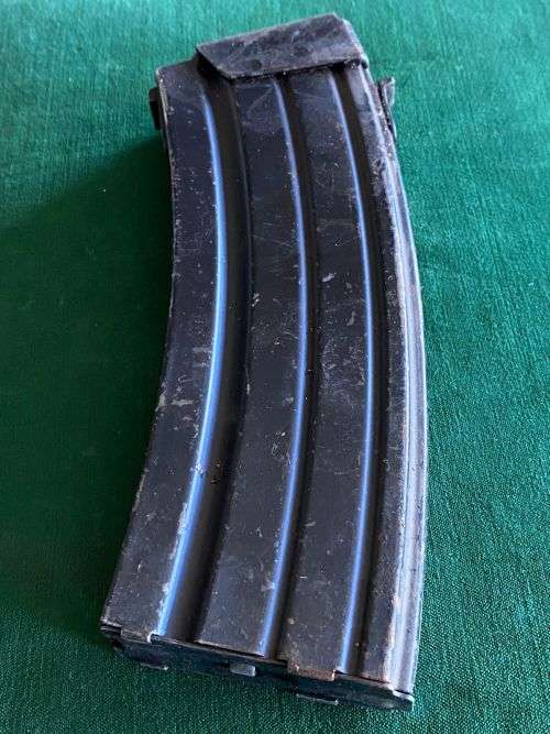 30 ROUND MAG FOR THE R4/R5/LM4/LM5/ GALIL OR MICRO GALIL-COMPLETE AND IN GOOD WORKNG CONDITION