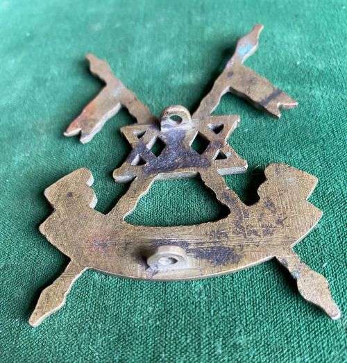 19TH LANCERS (FANES HORSE) BRASS HELMET BADGE-LARGE-MEASURES 104X104MM- 2 LUGS-THE 19TH LANCERS TRAC