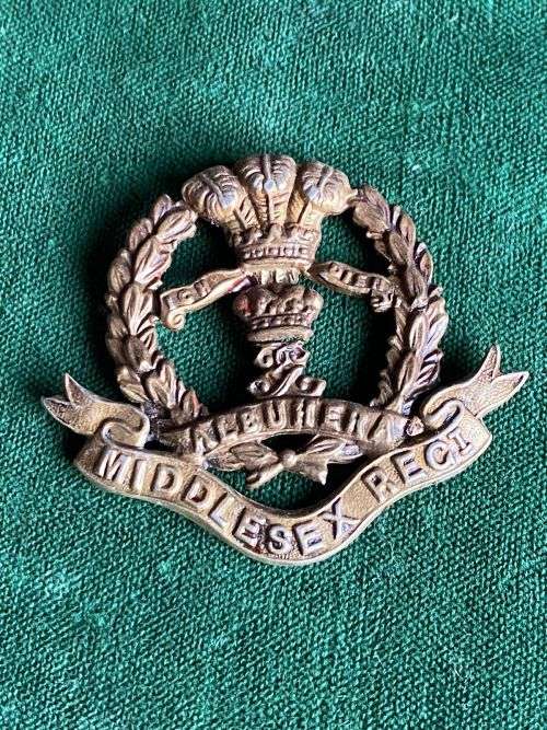 MIDDLESEX REGT. CAP BADGE-1914-1955- NO LUGS