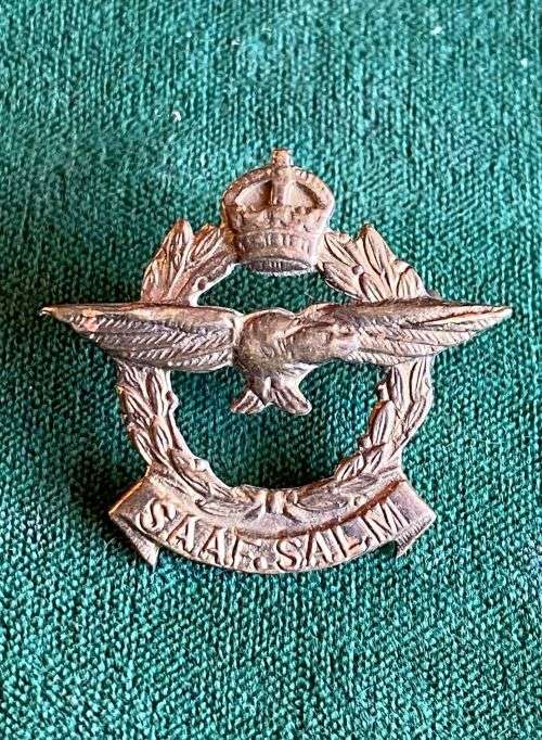 SAAF COLLAR BADGE WORN 1926-1959-LUGS COMPLETE-SMALL TYPE