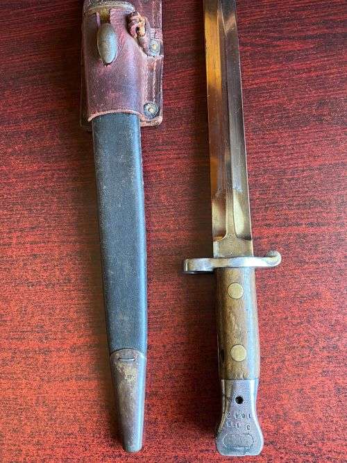 BRITISH 1888 BAYONET,MADE BY SANDERSON FOR THE LEE MATFORD RIFLE-COMES WITH LEATHER SCABBARD AND FRO