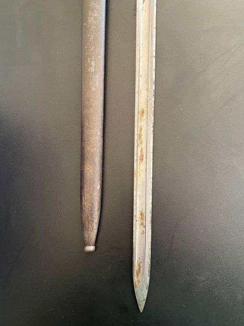 FRENCH 1892 PATTERN BAYONET FOR THE BERTHIER INFANTRY RIFLE-FIRST PATERN WITH BLACK COMPOSITION GRIP