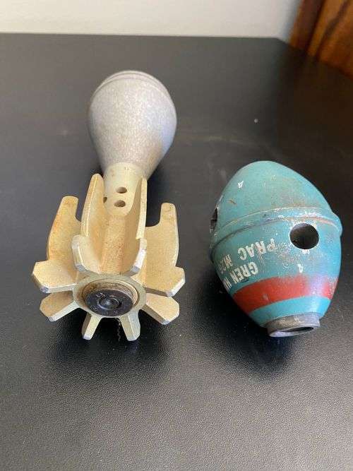 M26 PRACTICE GRENADE (INERT) SOLD WITH TAIL SECTION OF ILLUMINATION FLAIR