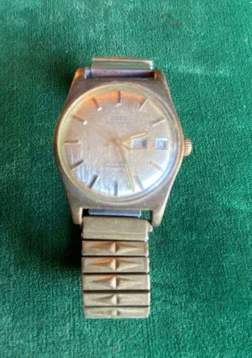 OSCO AUTOMATIC MENS WATCH-CASING MEASURES 32 MM- NEEDS SERVICE