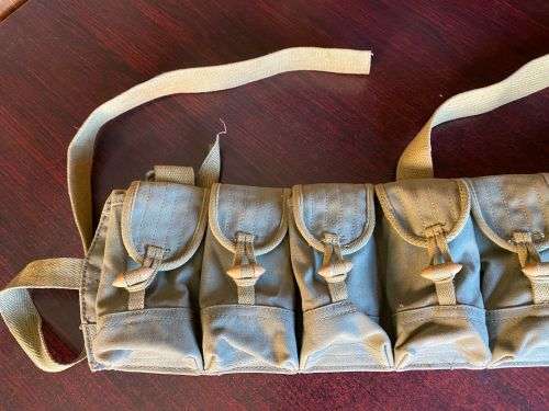 RHODESIA BUSH WAR PERIOD-ORIGINAL CHI COM SKS TEN POCKET BANDOLIER FOR 10 ROUND STRIPPER CLIPS-GOOD