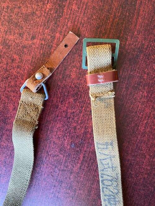 RHODESIA BUSH WAR PERIOD-ORIGINAL CHI COM, TYPE 56 SLING FOR AK AND SKS RIFLES WITH GALVINISED HARDW