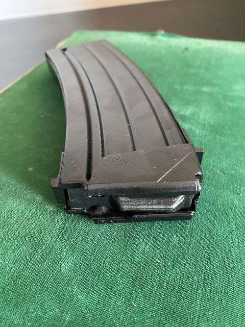 RECONDITIONED,METAL 5,56 RIFLE MAGAZINE TO FIT R4/R5/R6/LM4/LM5/LM6- 30 ROUNDS LIKE NEW