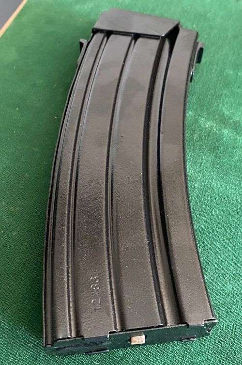 RECONDITIONED,METAL 5,56 RIFLE MAGAZINE TO FIT R4/R5/R6/LM4/LM5/LM6- 30 ROUNDS LIKE NEW